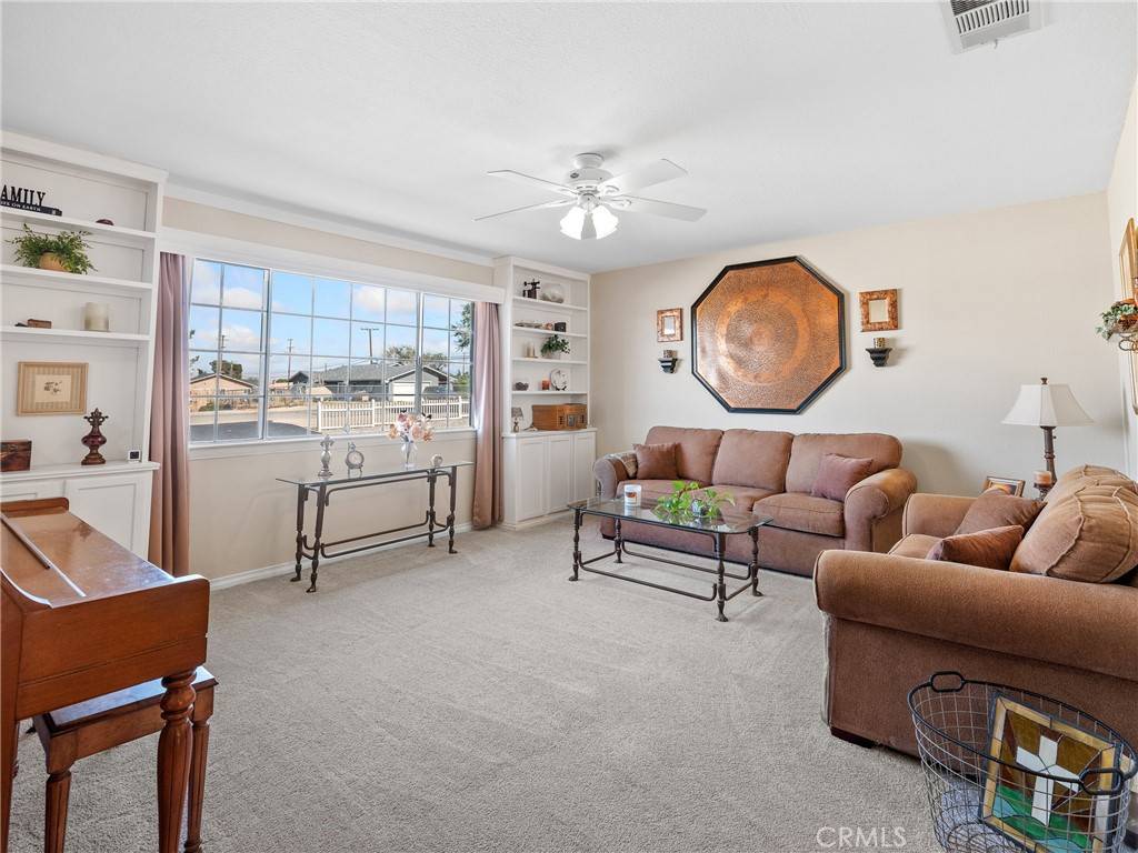 Hesperia, CA 92345,11330 Shangri La AVE