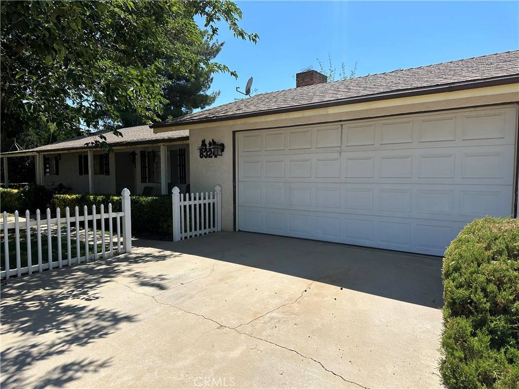 Hesperia, CA 92345,8324 Cottonwood AVE