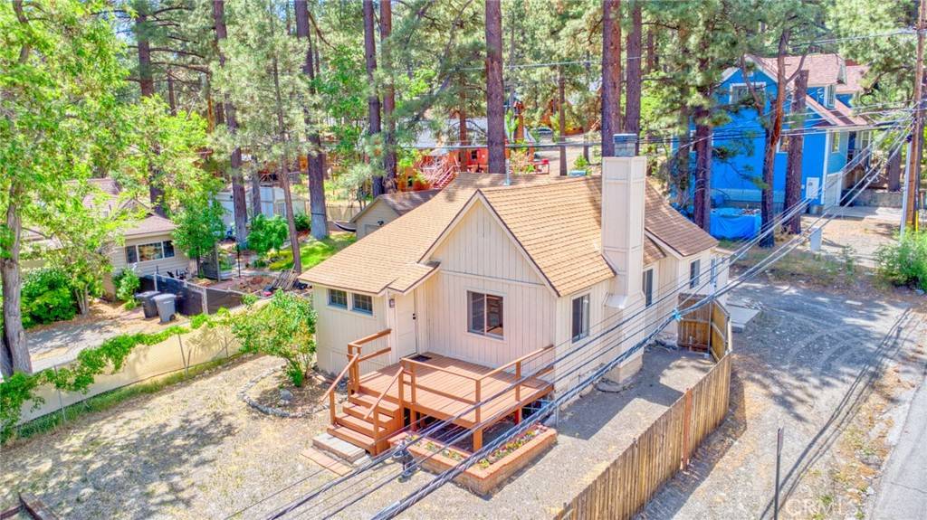 Wrightwood, CA 92397,1131 Apple AVE