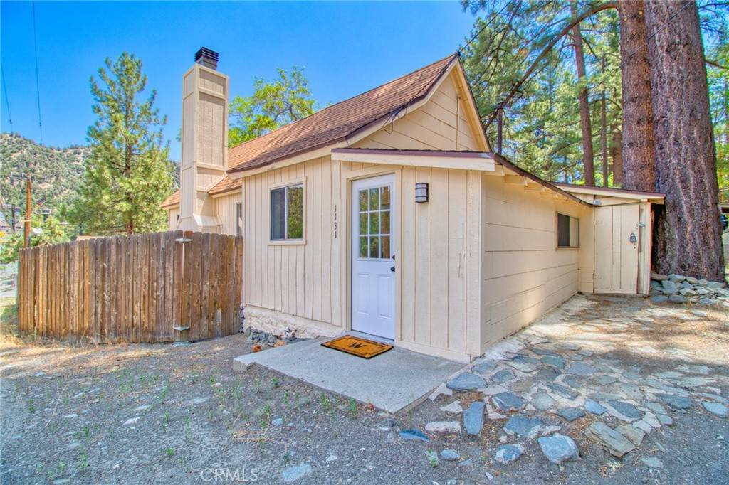 Wrightwood, CA 92397,1131 Apple AVE