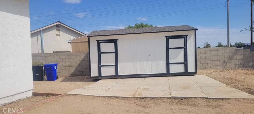 Victorville, CA 92392,12203 Clearview DR