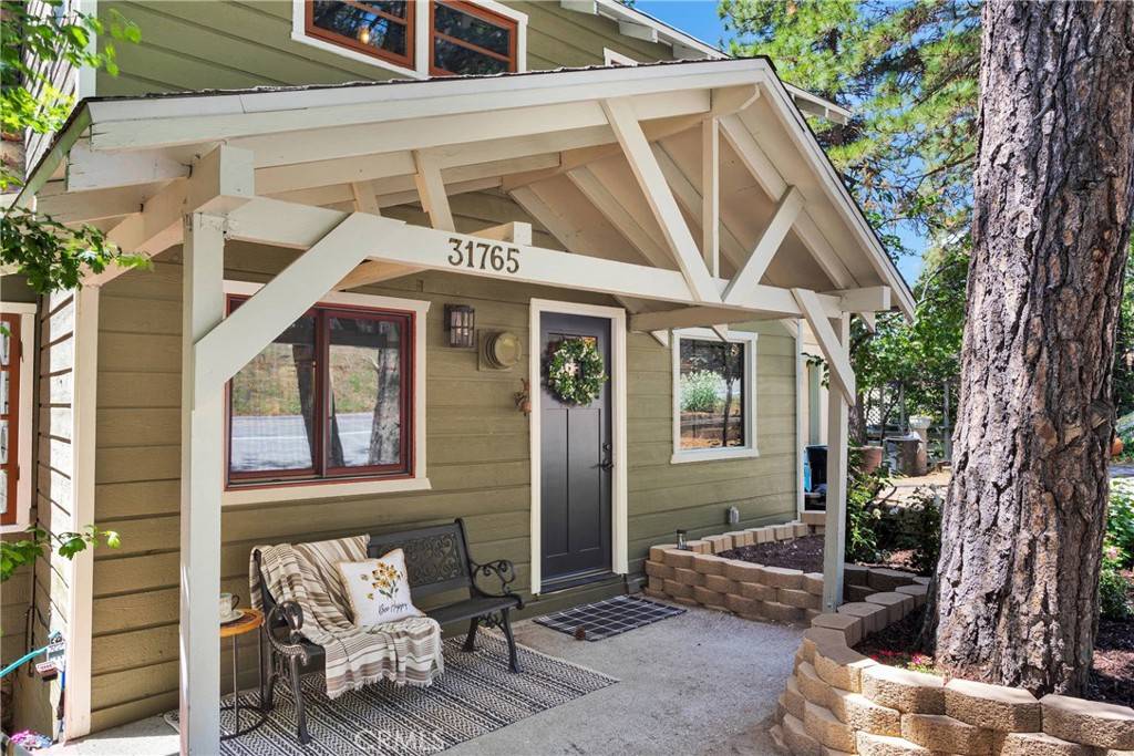 Running Springs, CA 92382,31765 Hilltop DR