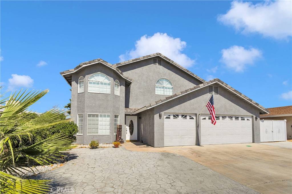 Victorville, CA 92395,13046 Bermuda Dunes DR