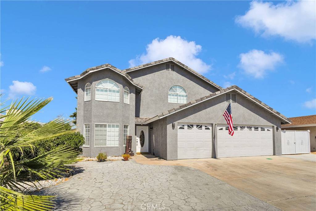 Victorville, CA 92395,13046 Bermuda Dunes DR