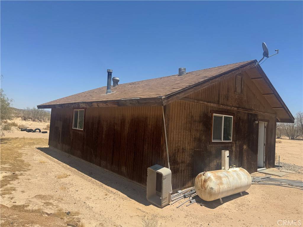 Newberry Springs, CA 92365,36073 Ramona RD