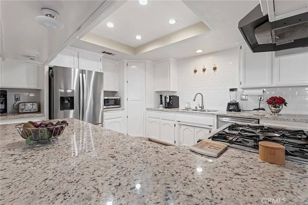 Apple Valley, CA 92307,18765 Munsee RD