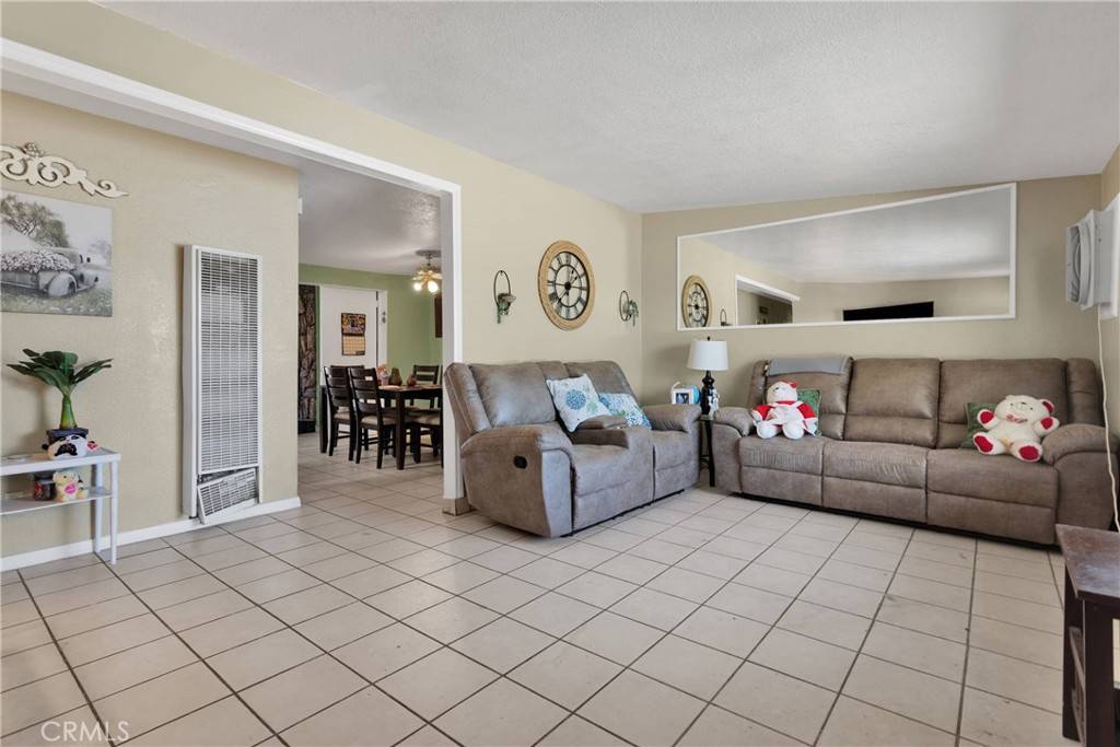 Victorville, CA 92392,15069 Gravilla RD