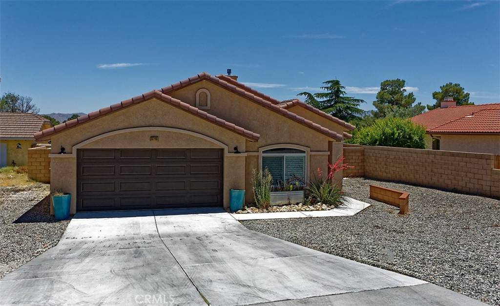 Victorville, CA 92395,12745 Autumn Leaves AVE
