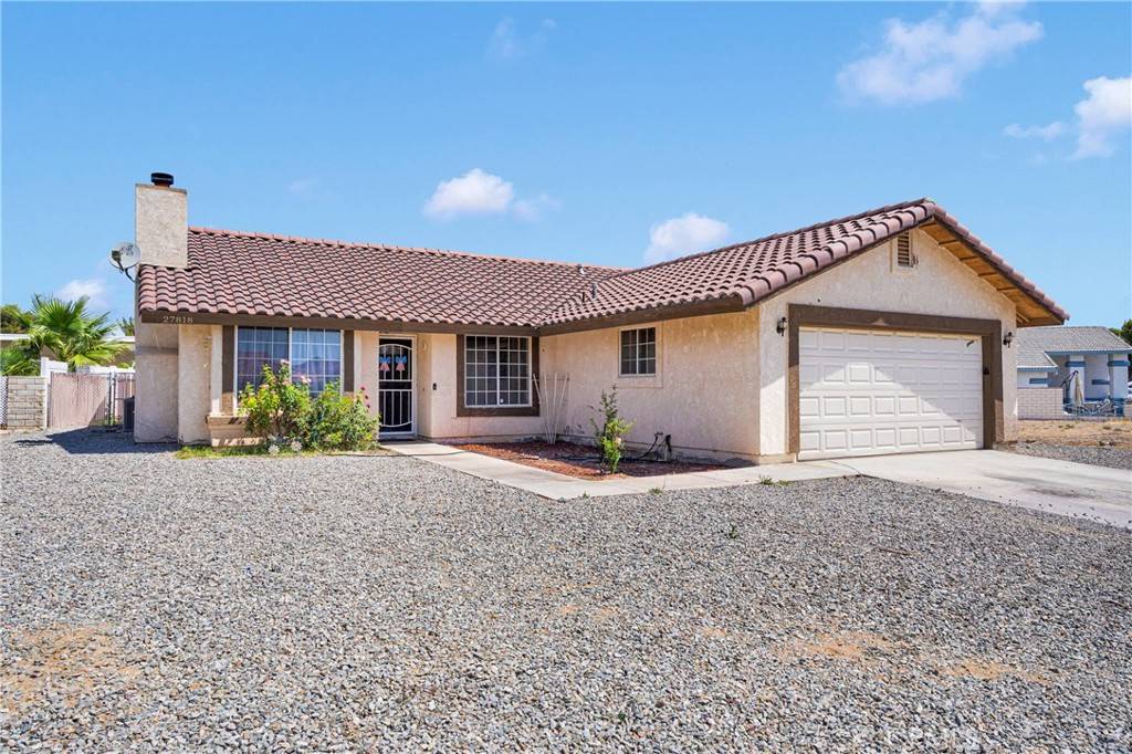Helendale, CA 92342,27818 Hummingbird LN
