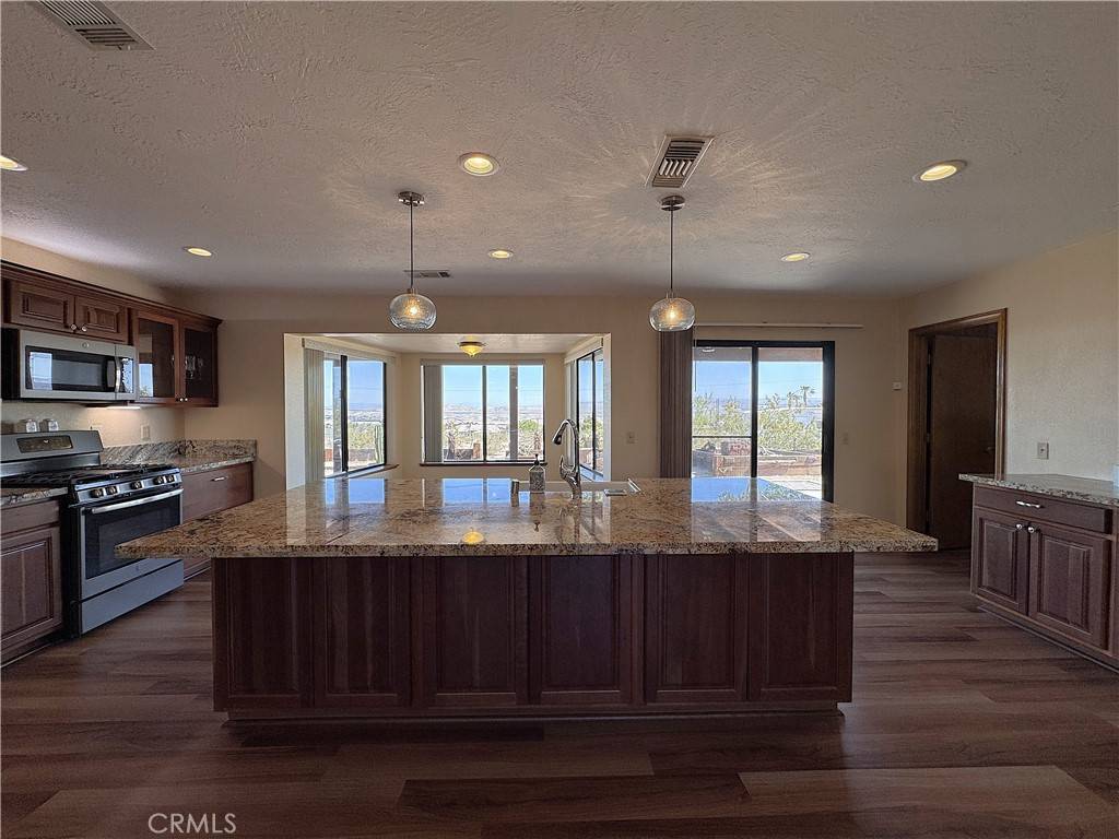 Barstow, CA 92311,34234 N ST