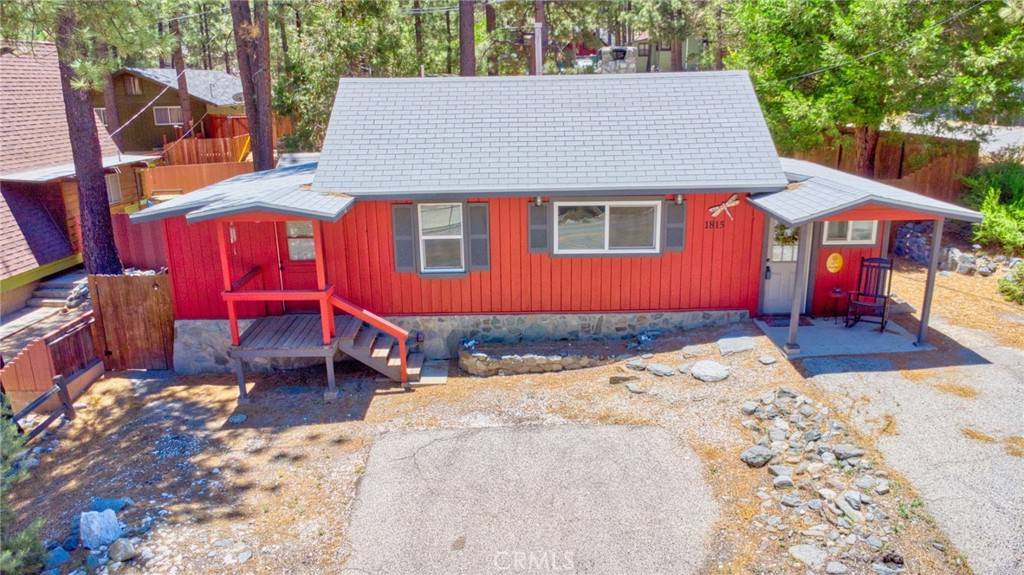 Wrightwood, CA 92397,1815 Thrush RD