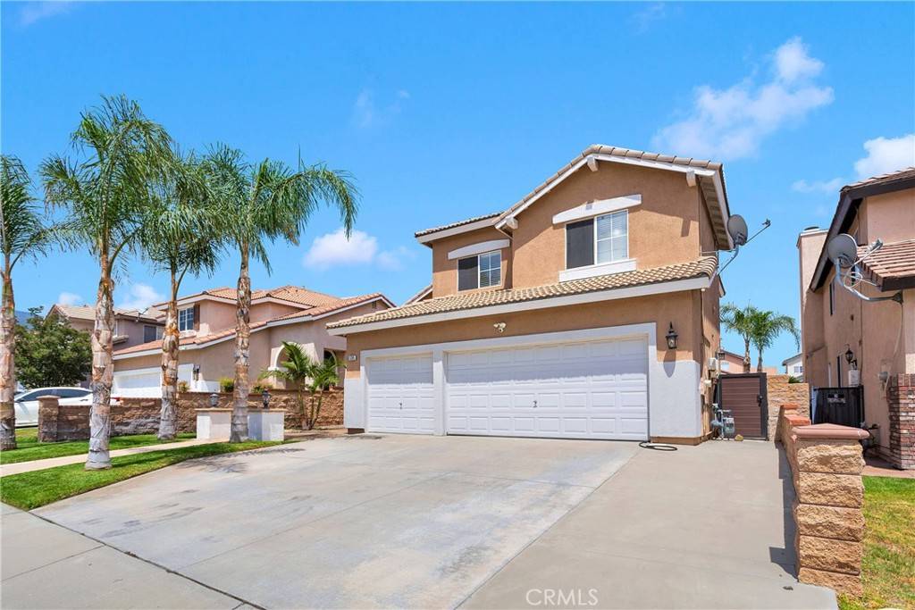 Fontana, CA 92336,5395 Grand Prix CT