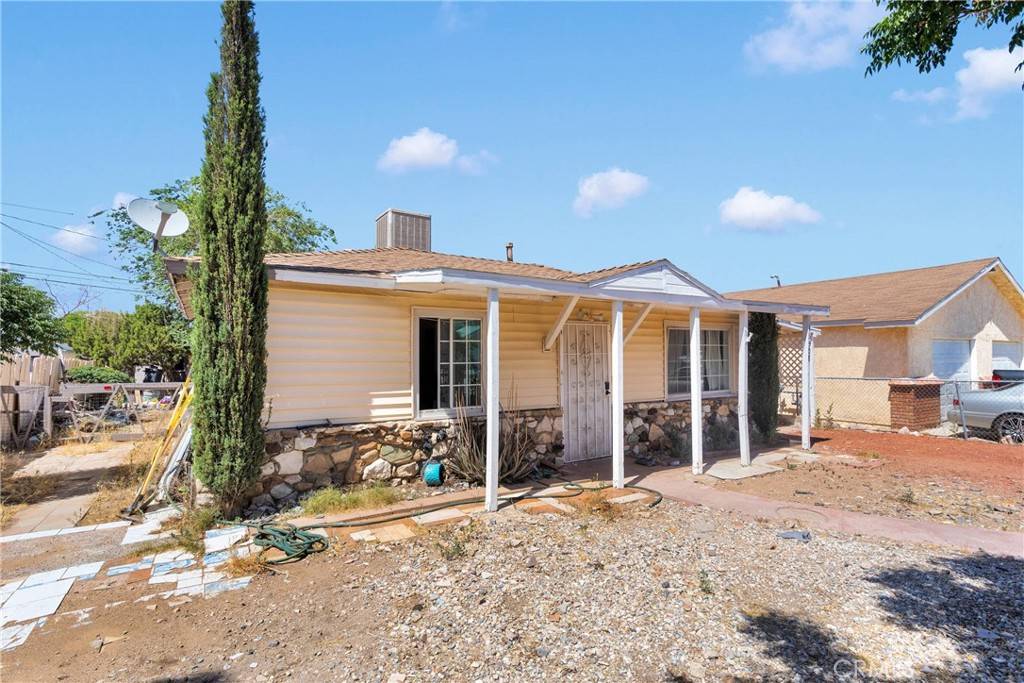 Hesperia, CA 92345,16508 Pine ST