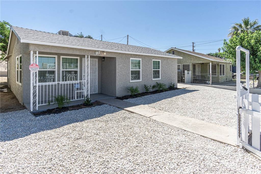 Barstow, CA 92311,117 May AVE