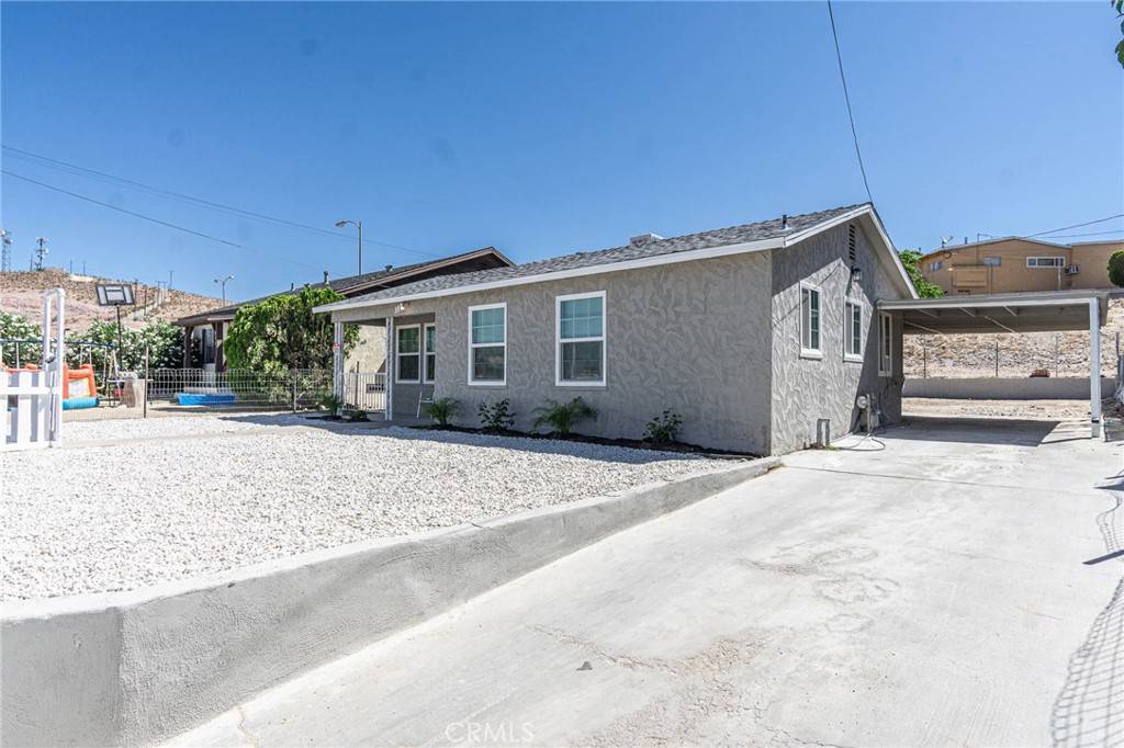 Barstow, CA 92311,117 May AVE