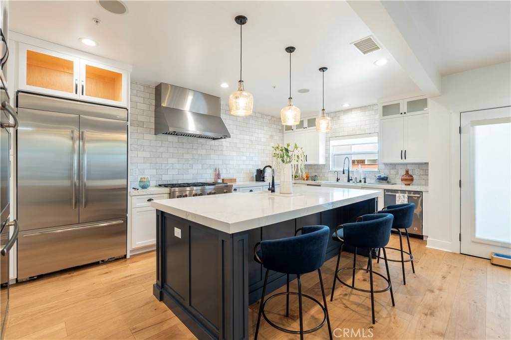 Apple Valley, CA 92307,23670 Shirwaun