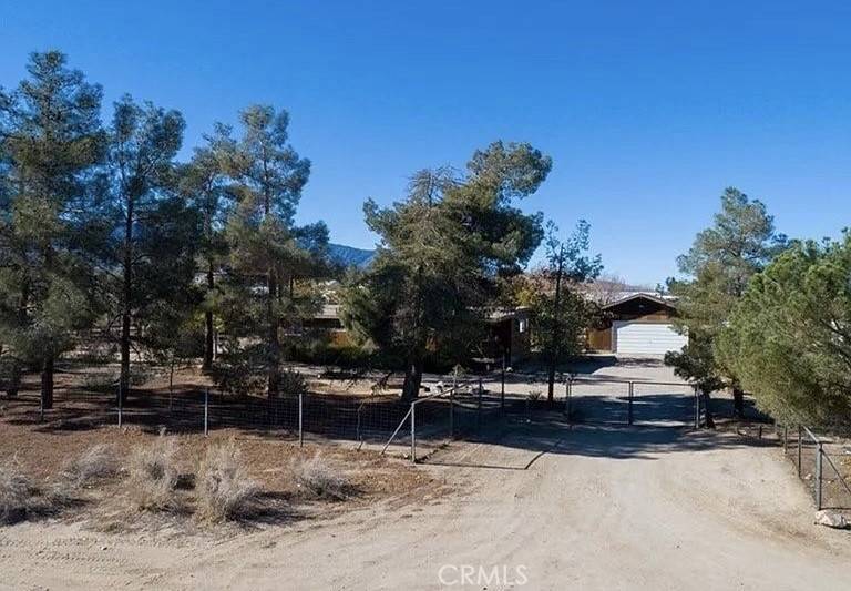 Phelan, CA 92371,10809 Sierra Vista RD