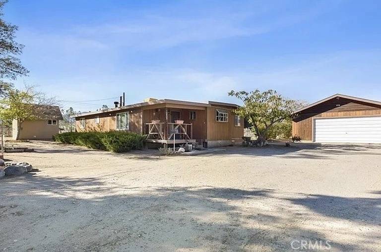 Phelan, CA 92371,10809 Sierra Vista RD