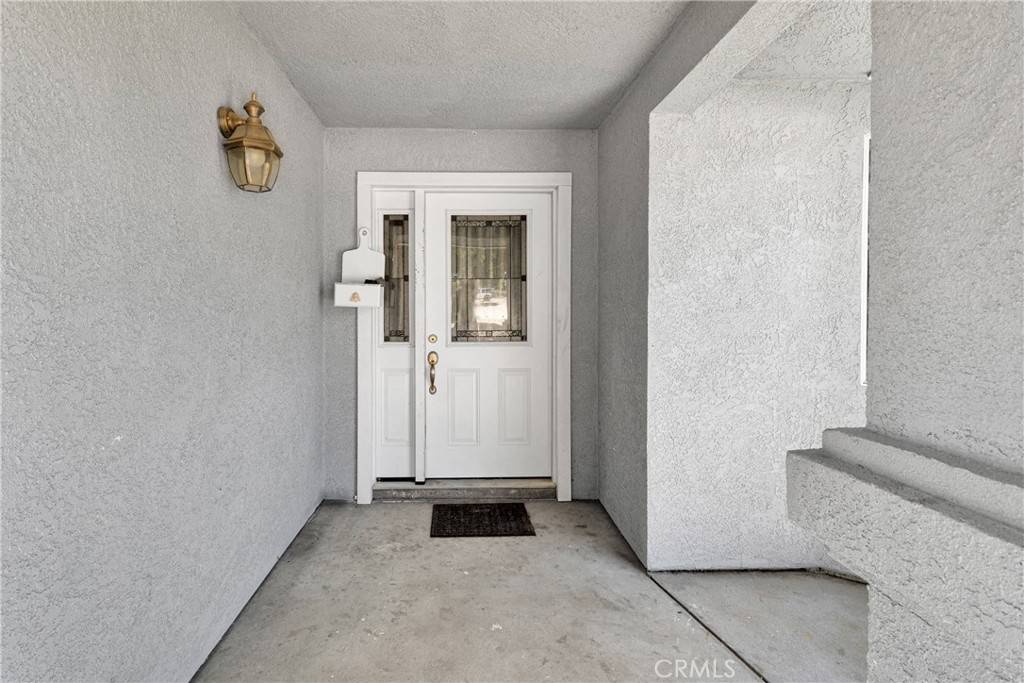 Phelan, CA 92371,10325 Sheep Creek RD