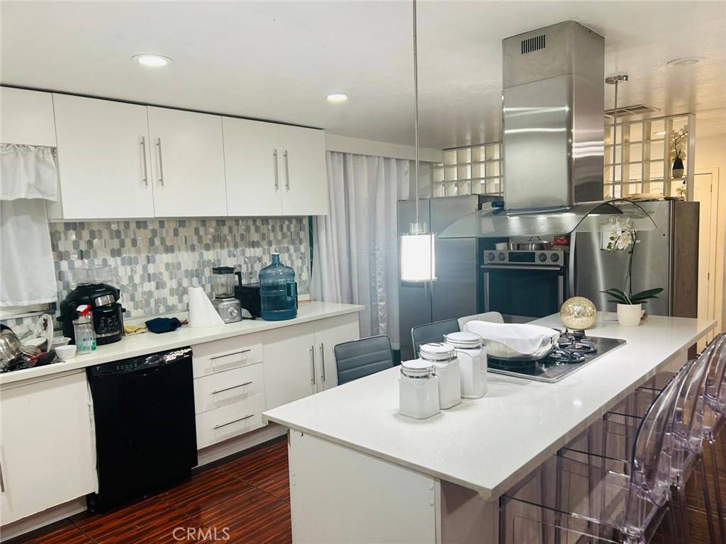 Rialto, CA 92376,1025 Sur Riverside Av #26