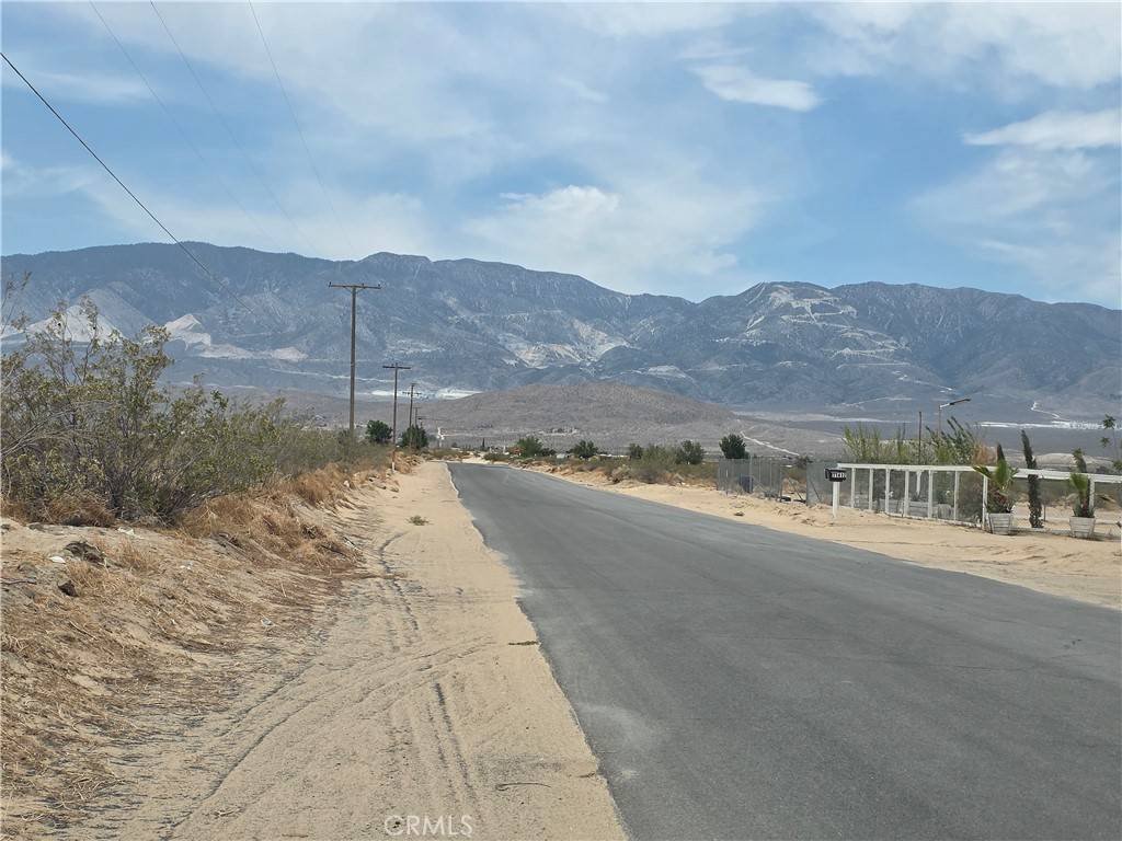 Lucerne Valley, CA 92356,500 Locust AVE