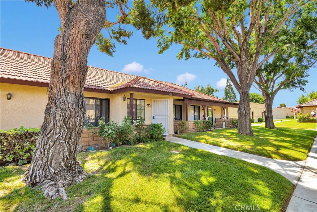 Apple Valley, CA 92308,19267 Elm DR