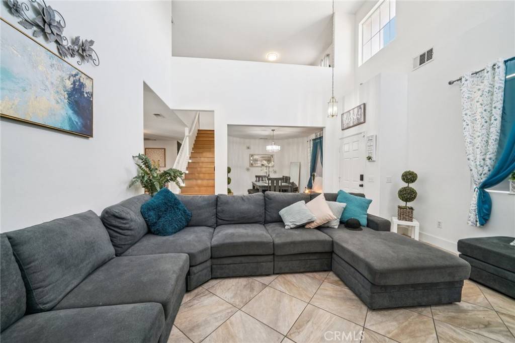 Victorville, CA 92394,13743 Thrush CT