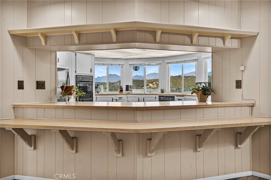Oak Hills, CA 92344,10975 Densmar RD
