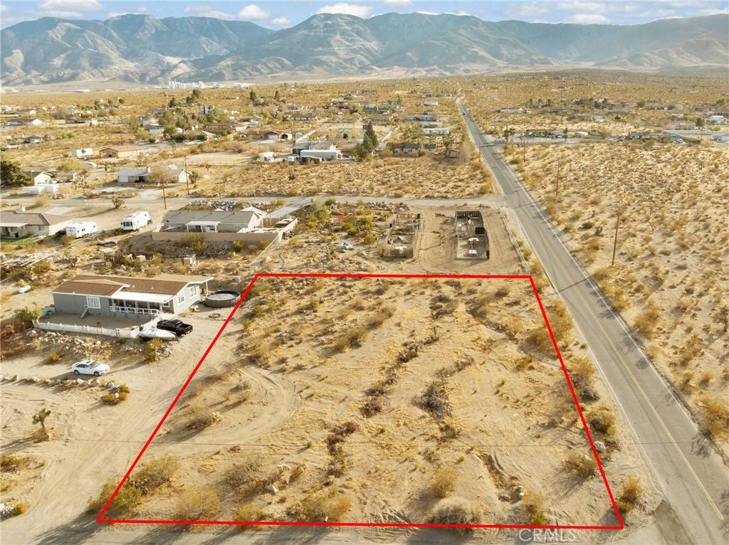 Lucerne Valley, CA 92356,721 Zircon RD