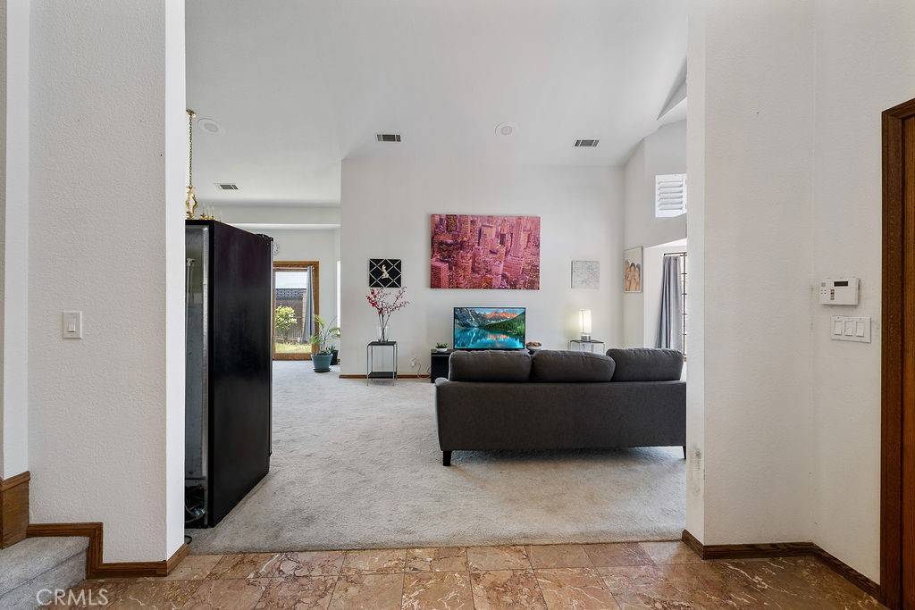 Victorville, CA 92395,13685 Sierra Vista DR
