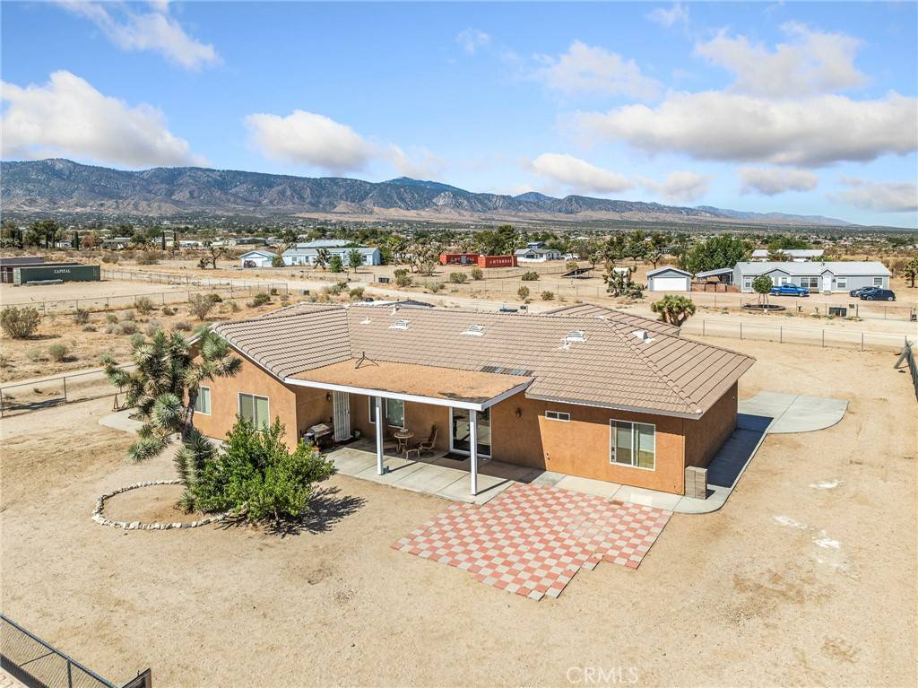 Pinon Hills, CA 92372,11823 Wintergreen RD