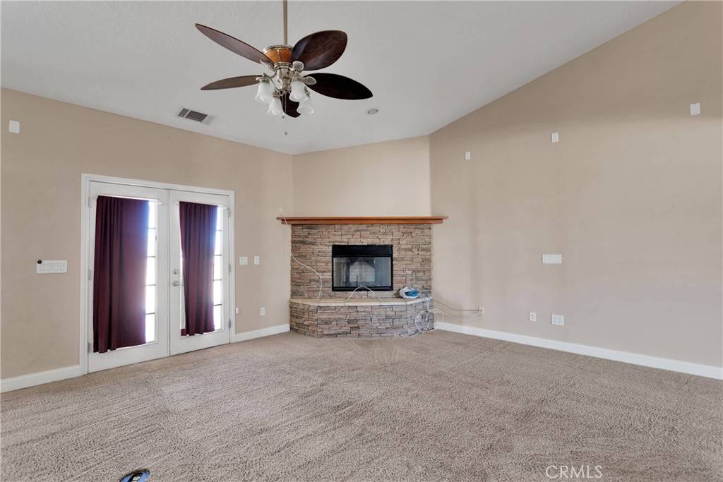 Apple Valley, CA 92307,15090 Olema RD