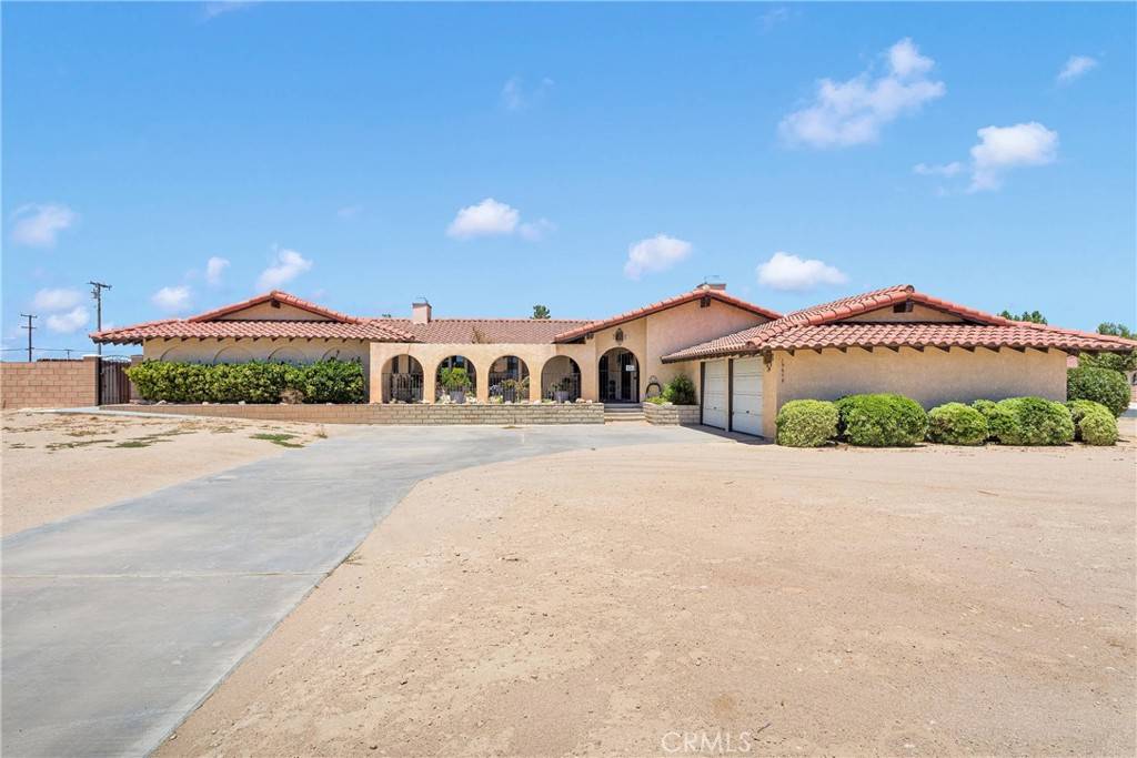 Apple Valley, CA 92307,19678 Red Feather RD