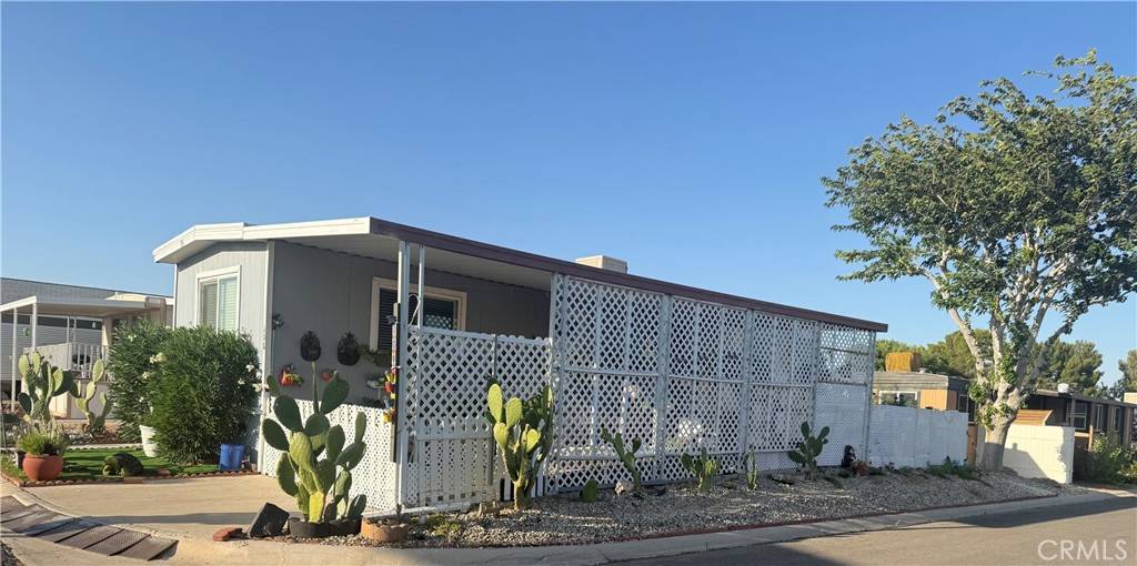 Victorville, CA 92395,13393 Mariposa Rd, #108