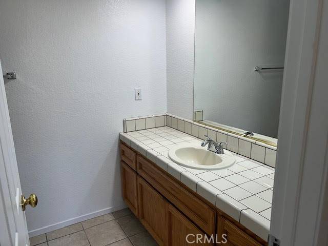Hesperia, CA 92345,7980 Kingston AVE