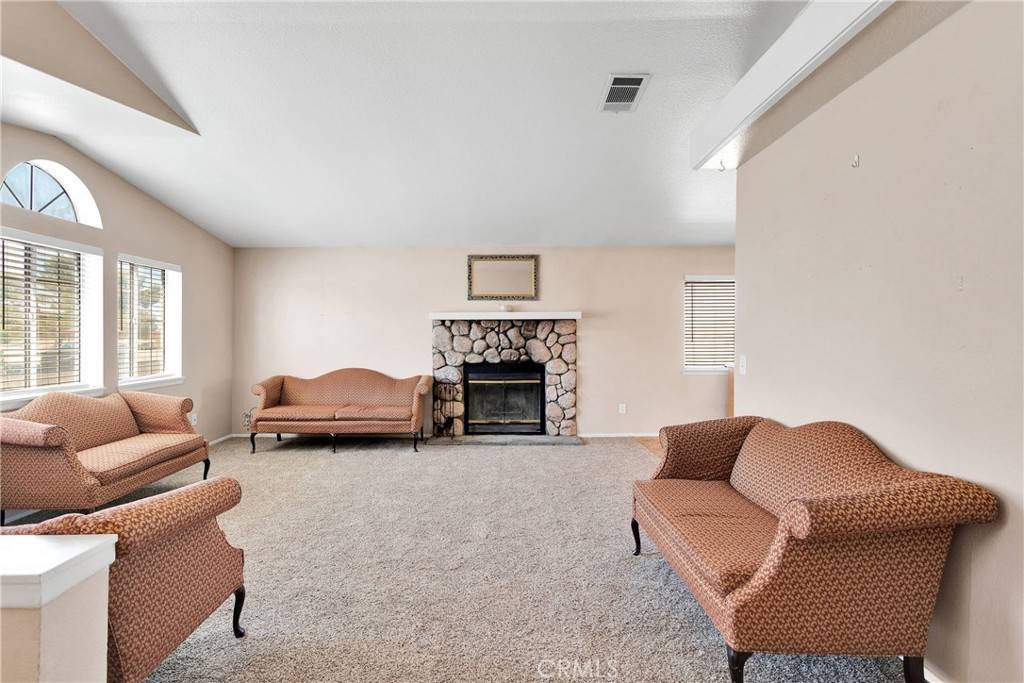 Helendale, CA 92342,26969 Lakeview DR