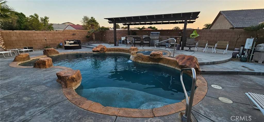 Helendale, CA 92342,26704 Topsail LN