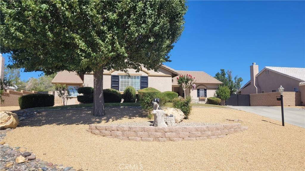 Apple Valley, CA 92308,13443 Paoha RD
