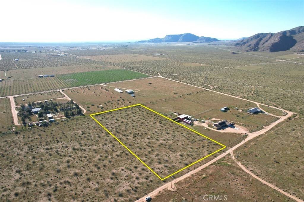 Apple Valley, CA 92308,64 La Mesa RD