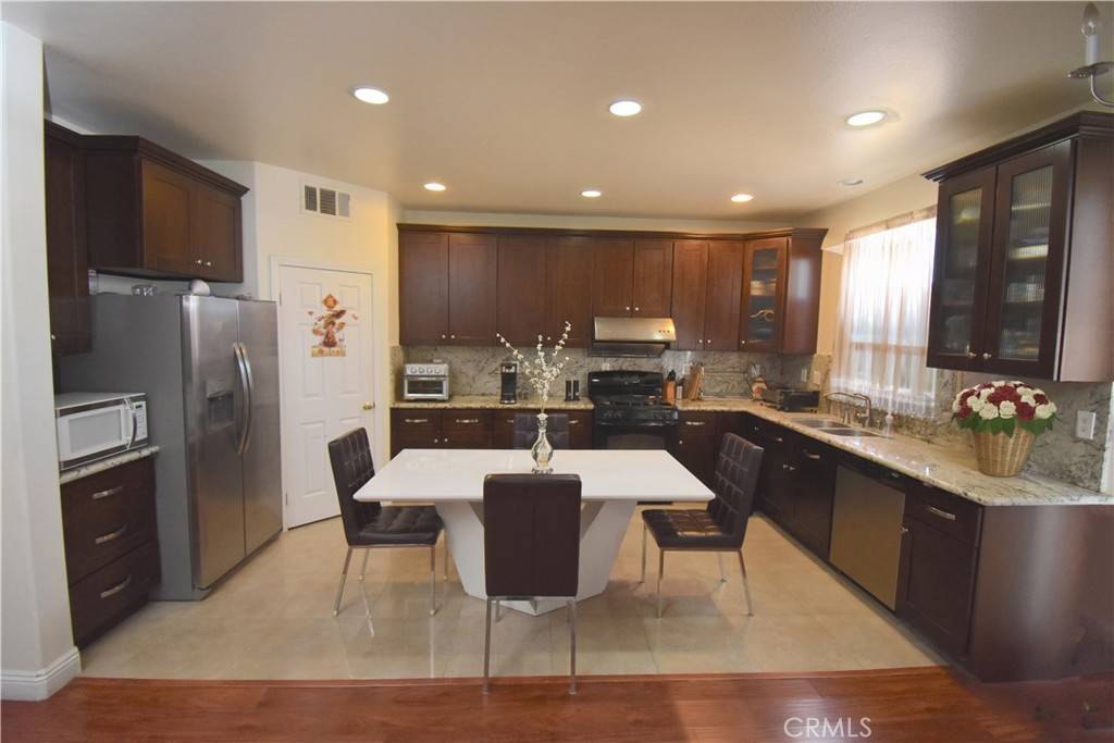 Victorville, CA 92392,13647 Mesa Linda AVE