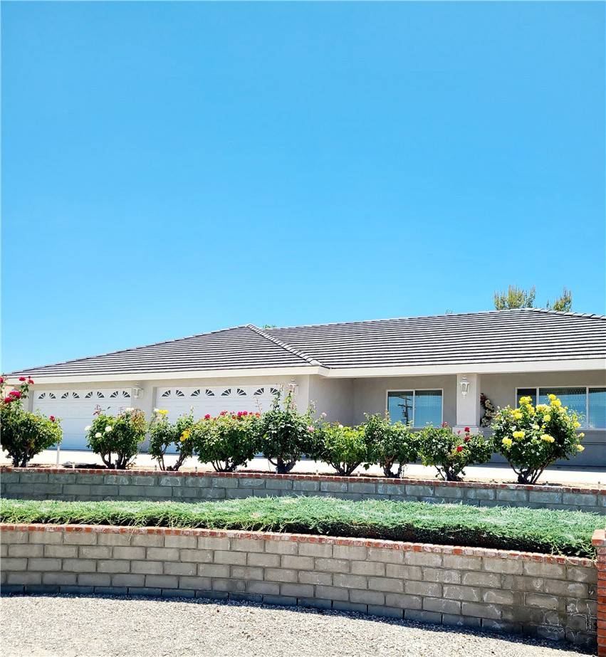 Pinon Hills, CA 92372,325 Canyon RD