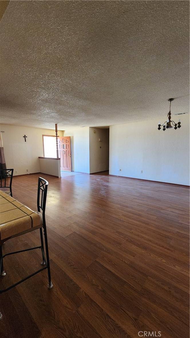 Hesperia, CA 92345,17461 Preston ST