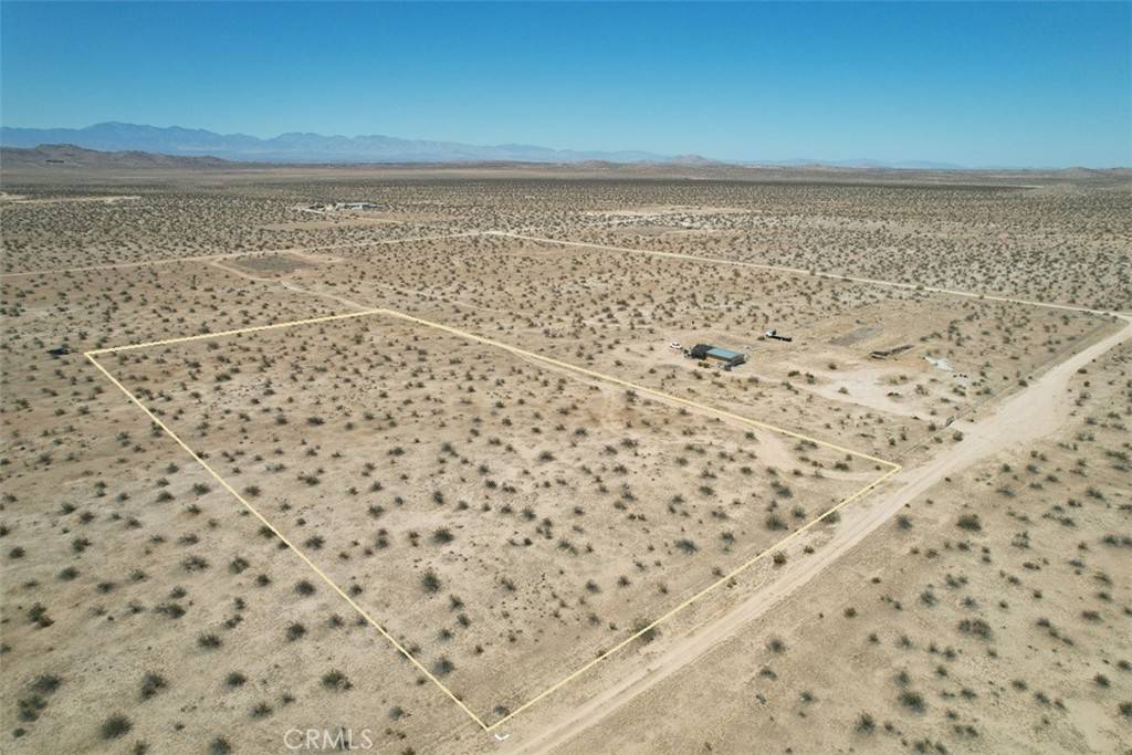 Adelanto, CA 92301,0 Pineridge Rd