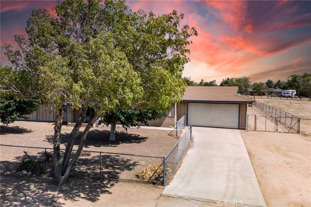 Hesperia, CA 92345,15148 Larch ST