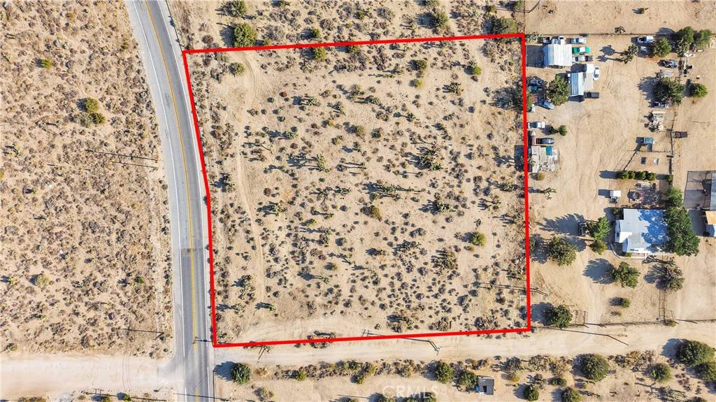 Pinon Hills, CA 92372,875 Locust RD