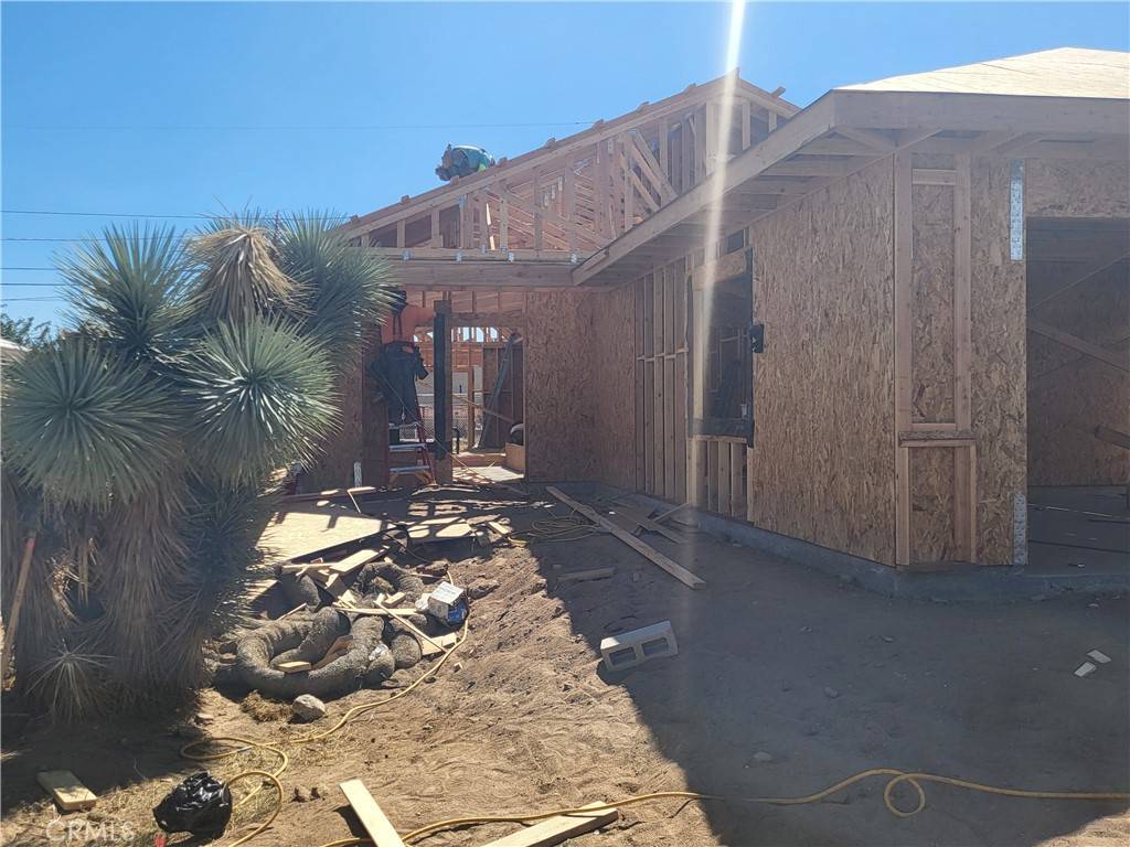 Hesperia, CA 92345,16443 Pine ST