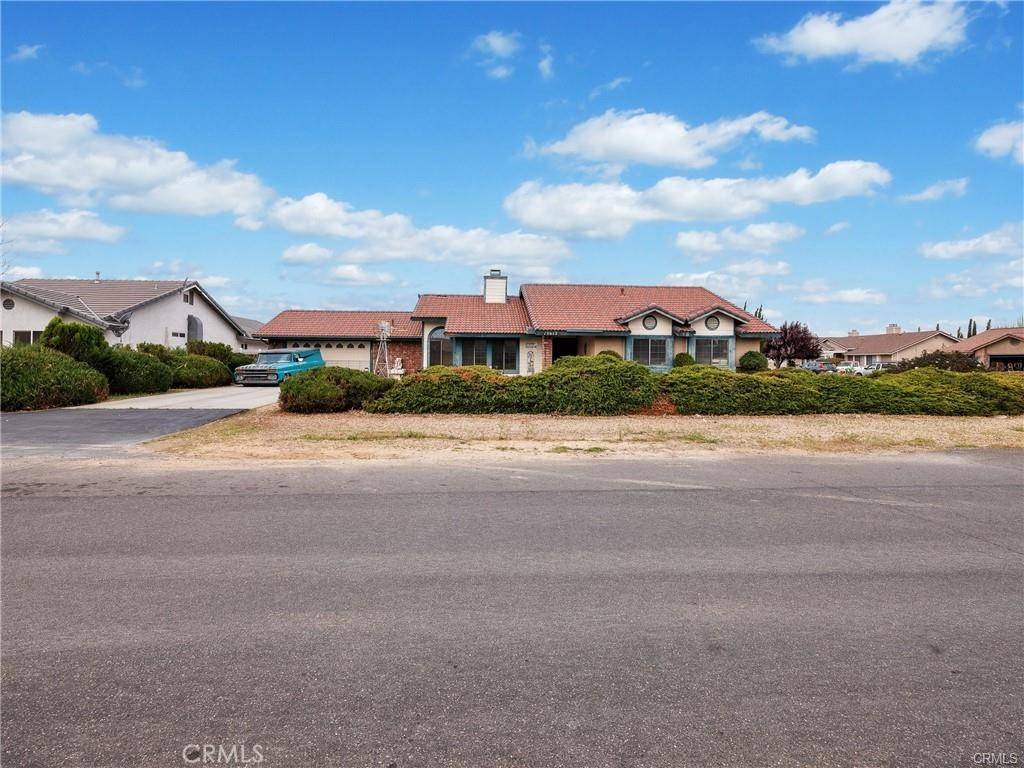 Apple Valley, CA 92308,13612 Coachella RD