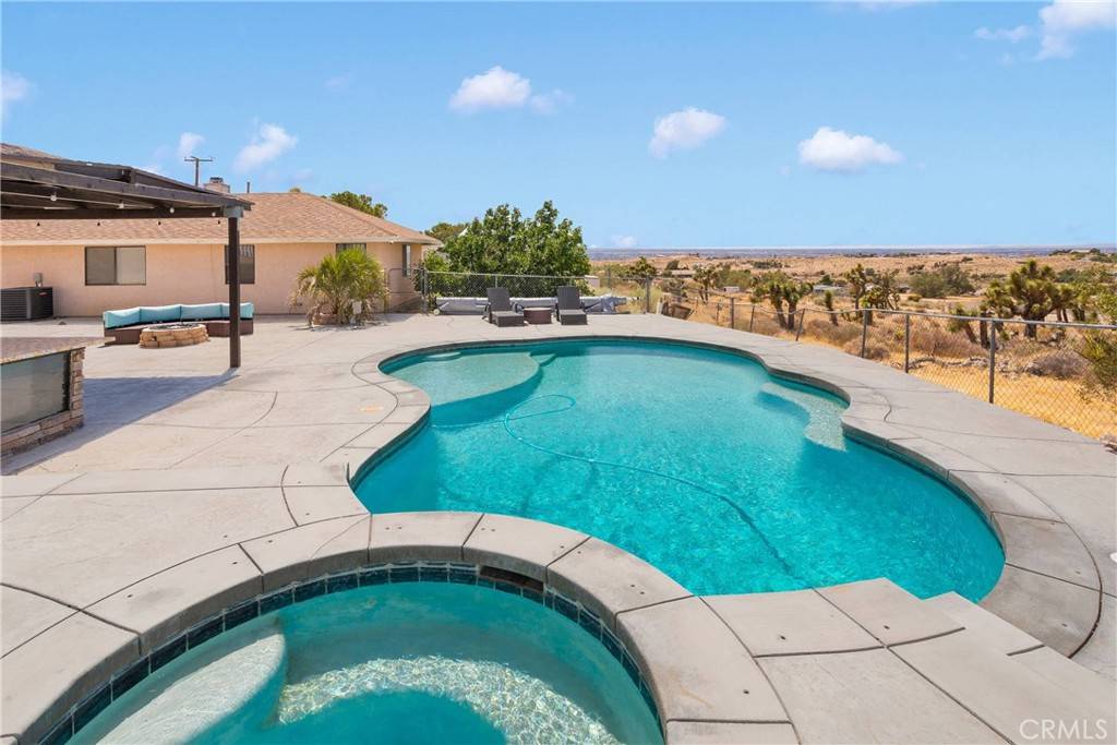 Apple Valley, CA 92308,22752 Roundup WAY