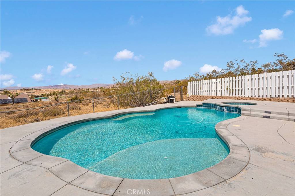 Apple Valley, CA 92308,22752 Roundup WAY