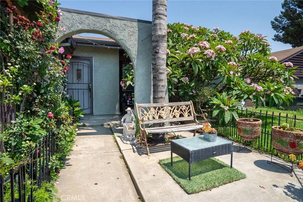 Riverside, CA 92503,6878 Dorinda DR